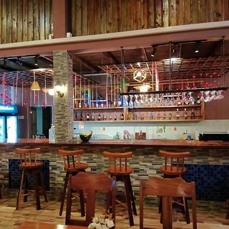 Sunshine View Hotel And Restaurant Corozal Town Esterno foto