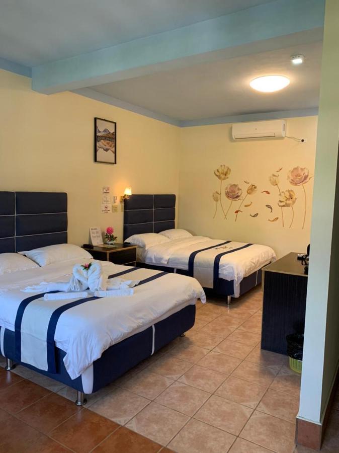 Sunshine View Hotel And Restaurant Corozal Town Esterno foto